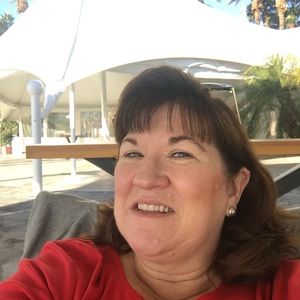 Meet your Posher, Rita